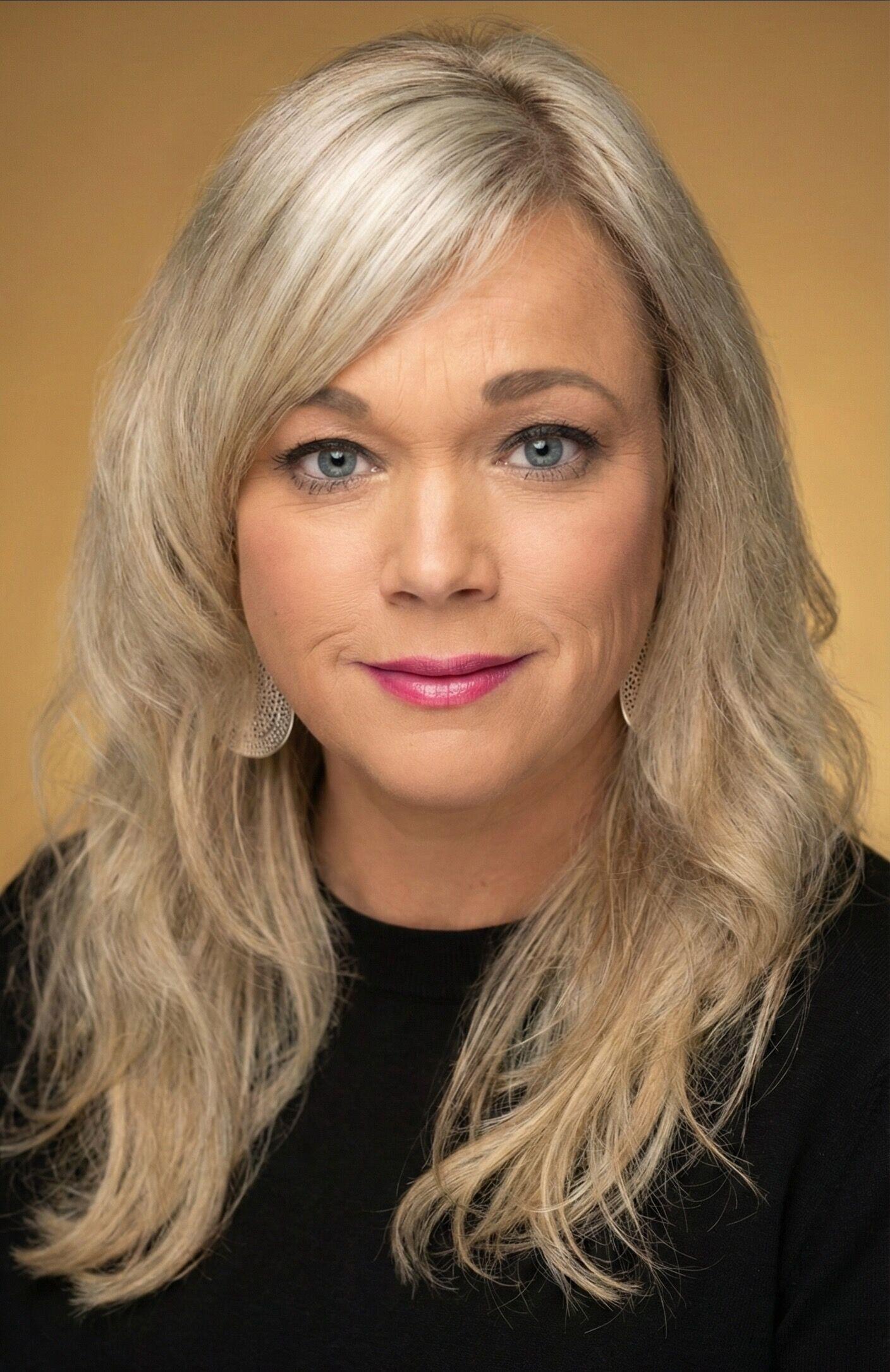 Portrait of Kim Latham